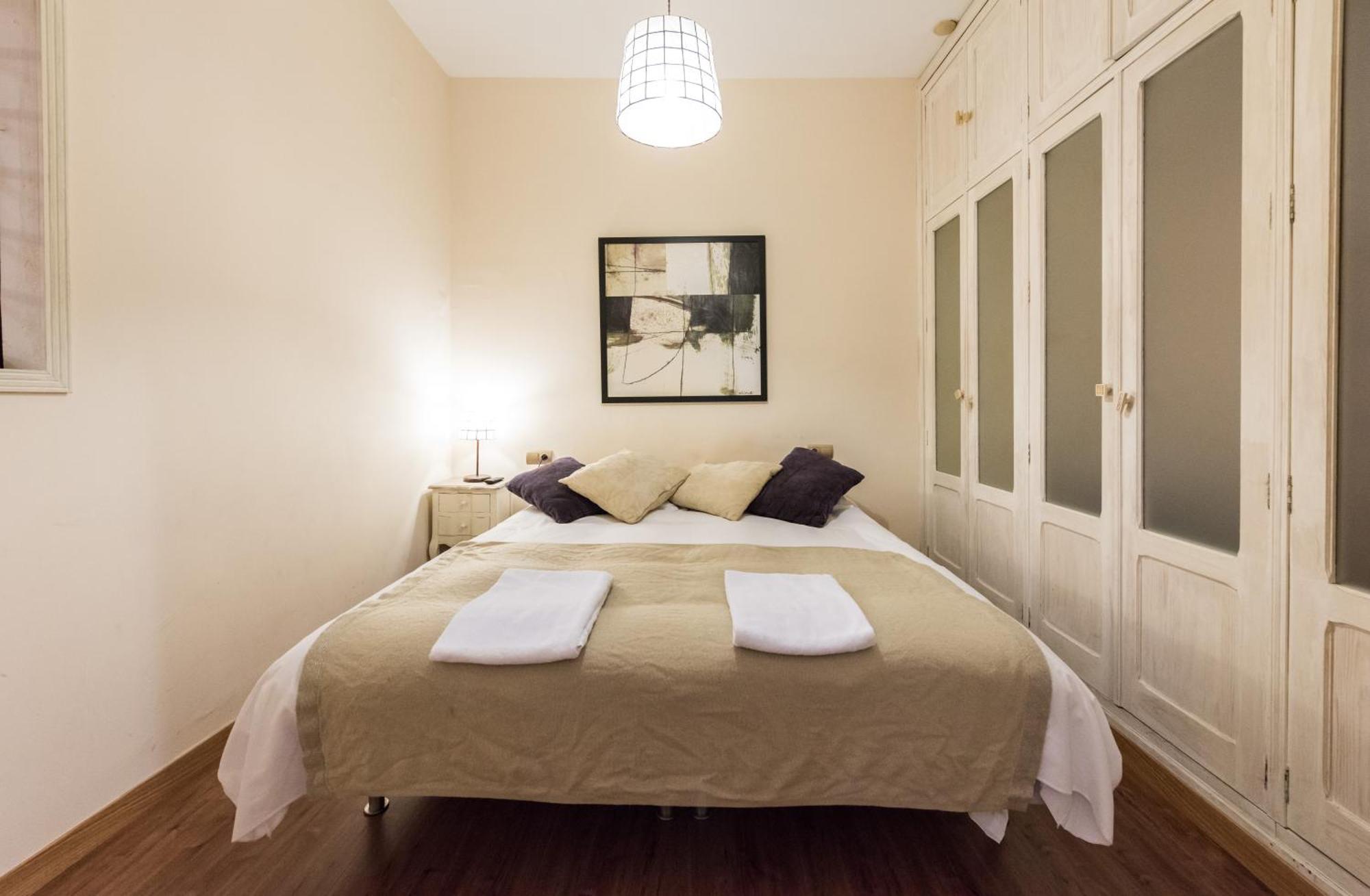 Downtown Jacuzzi Appartement Madrid Buitenkant foto